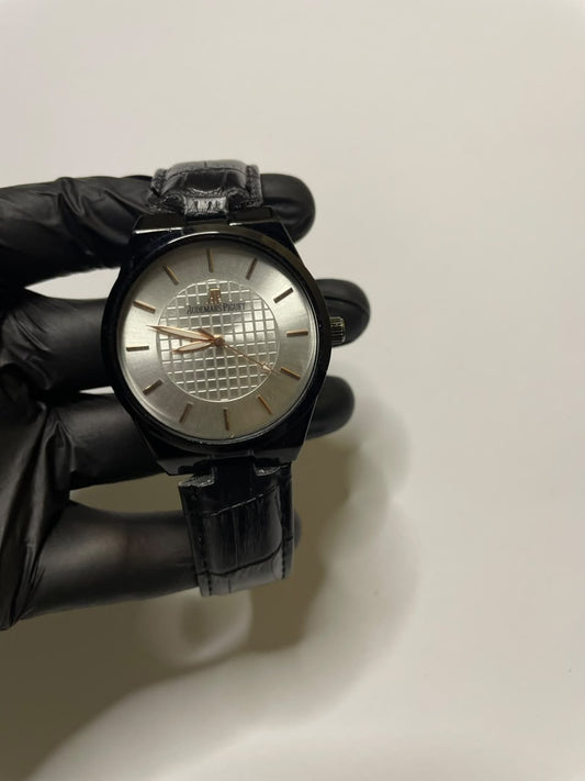 Men's Luxury Analog Watch – Silver Dial, Black Leather Strap and Premium Formal Wristwatch