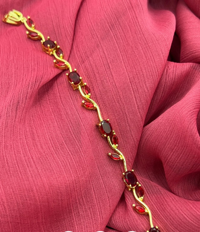 Luxury Tulip Crystal Bracelet for Women – Premium Zircon Stones