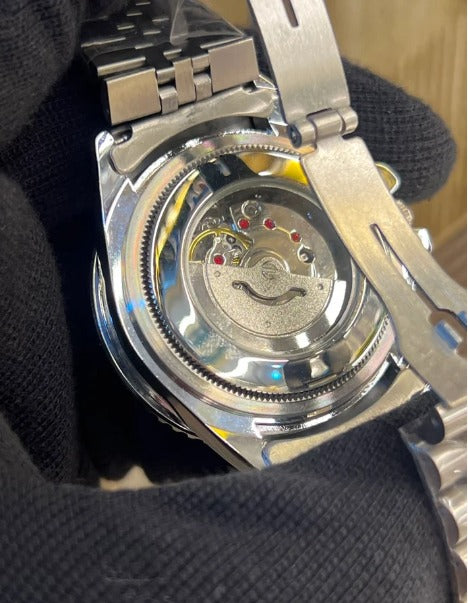 GMT Pepsi Mens Watch – Black Dial, Jubilee Bracelet and Dual Tone Bezel