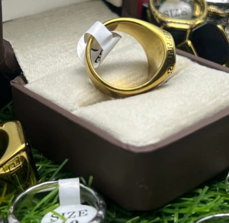 AURAVO Men's Gold Black Italian Style Ring